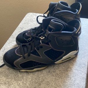 Jordan Retro 6 Lakers colors